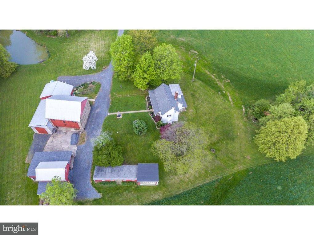 Picturesque 30 Acre Farm in Bucks County Quakertown, Bucks County