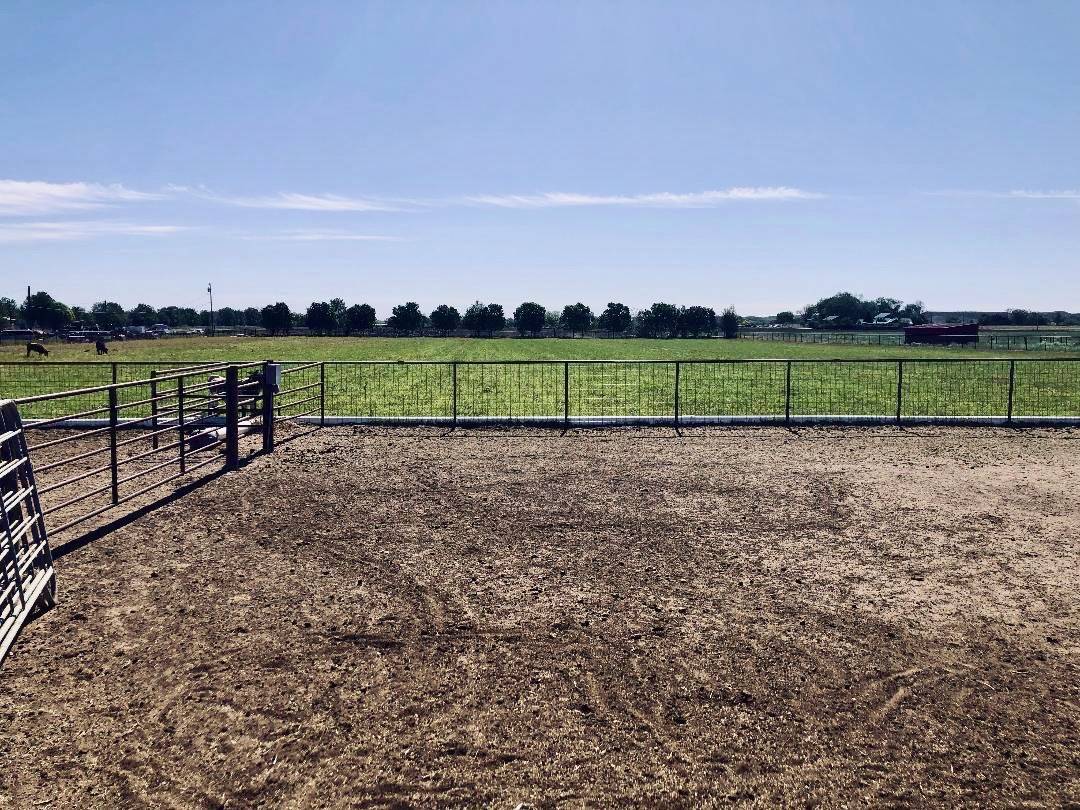 FANTASTIC HORSE PROPERTY IN THE BANANA BELT OF COLORADO! Pueblo, Pueblo County, Colorado