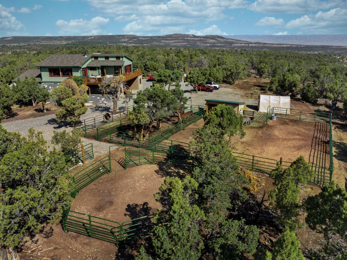 Horse Property for sale.