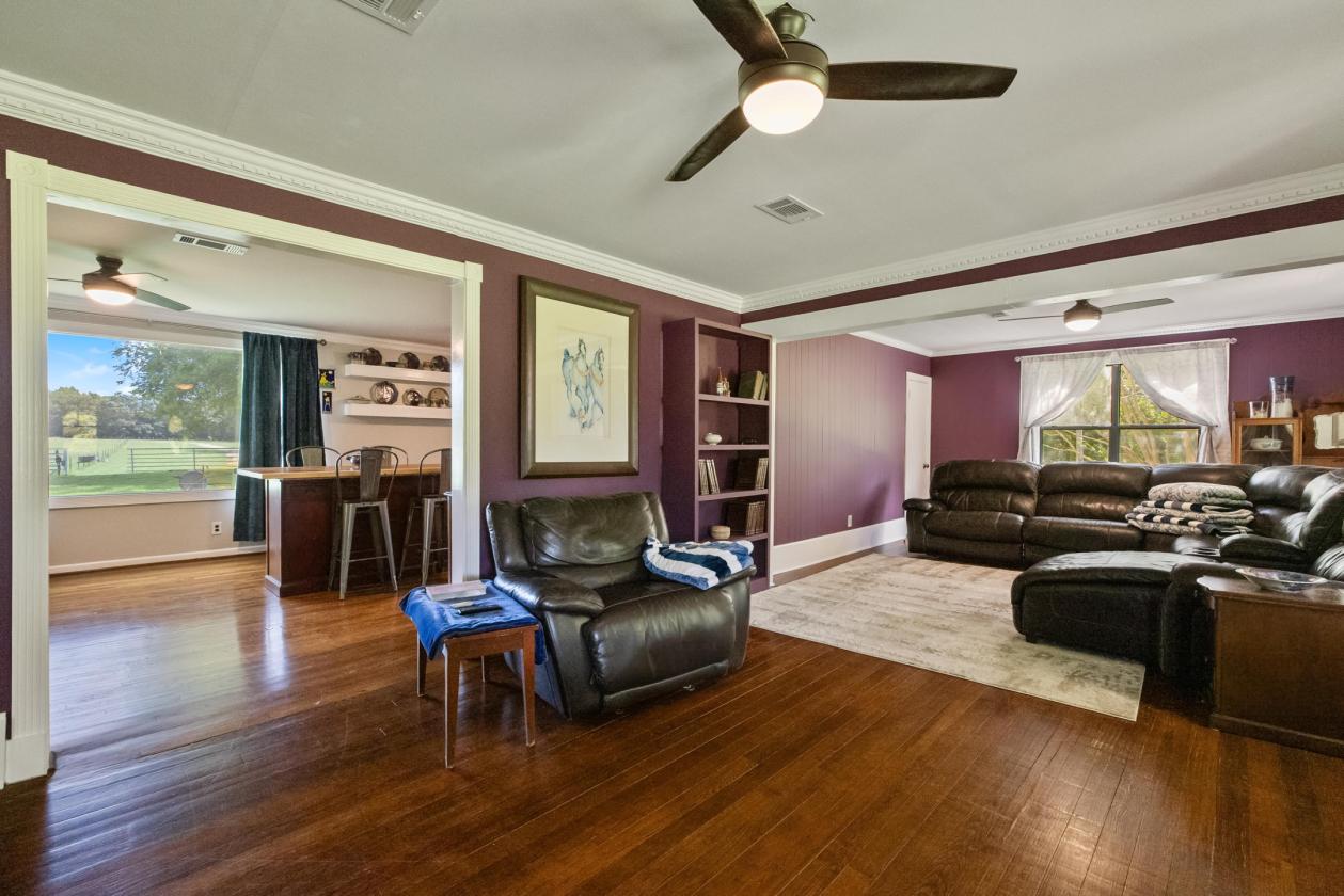 Beautiful Restored Farm House & The Perfect Land - photo 30