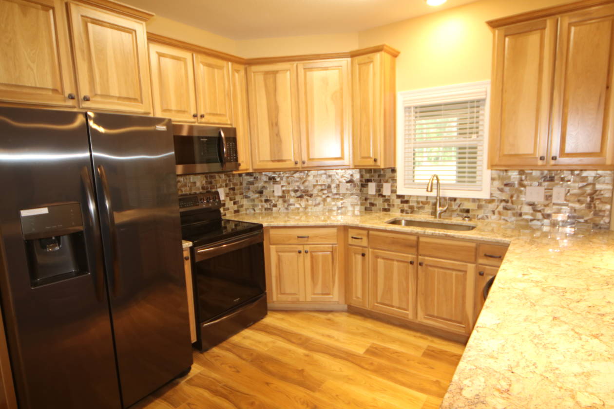 Custom Home in Ridgetop Acres adjacent to The Big South... Jamestown