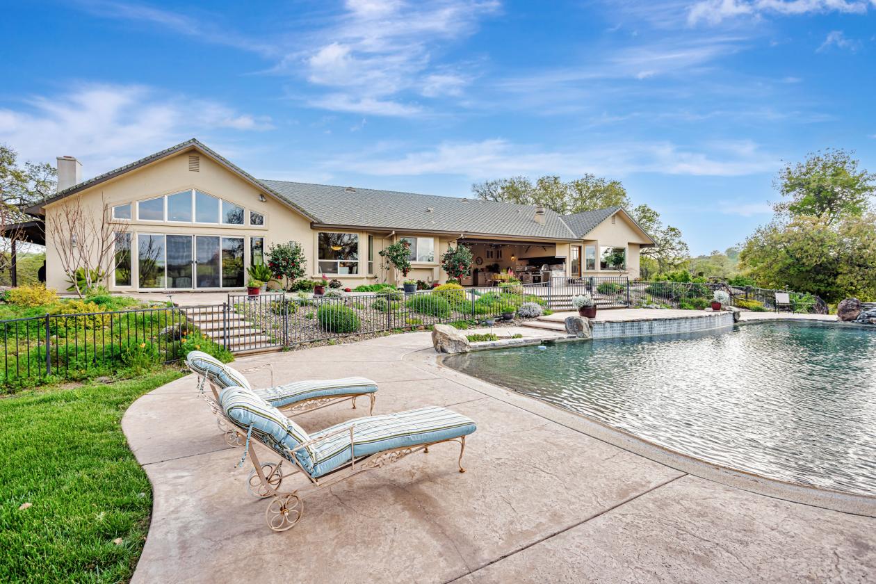 Not just a ranch but a lifestyle - photo 15
