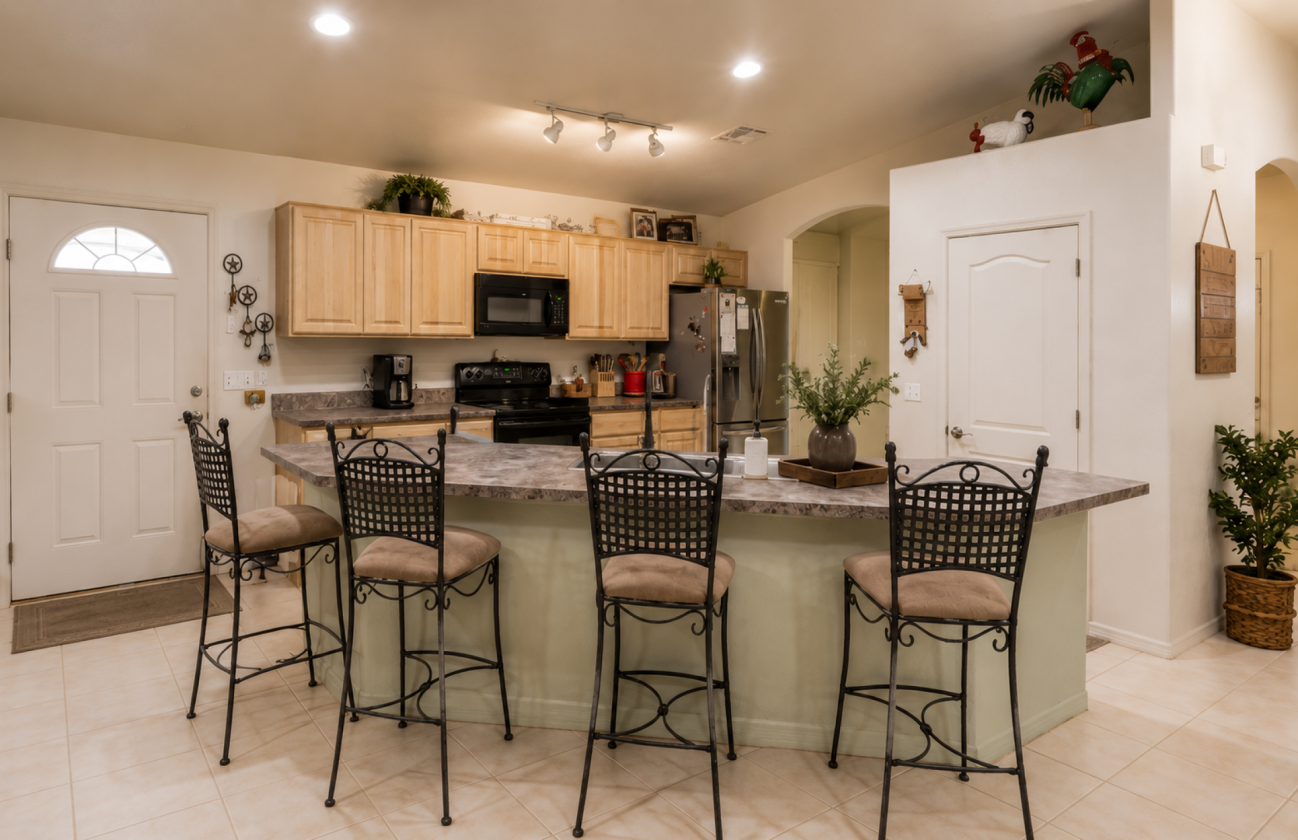 7.23 IRRIGATED ACRES, Arena, Workshop, Casita - photo 8