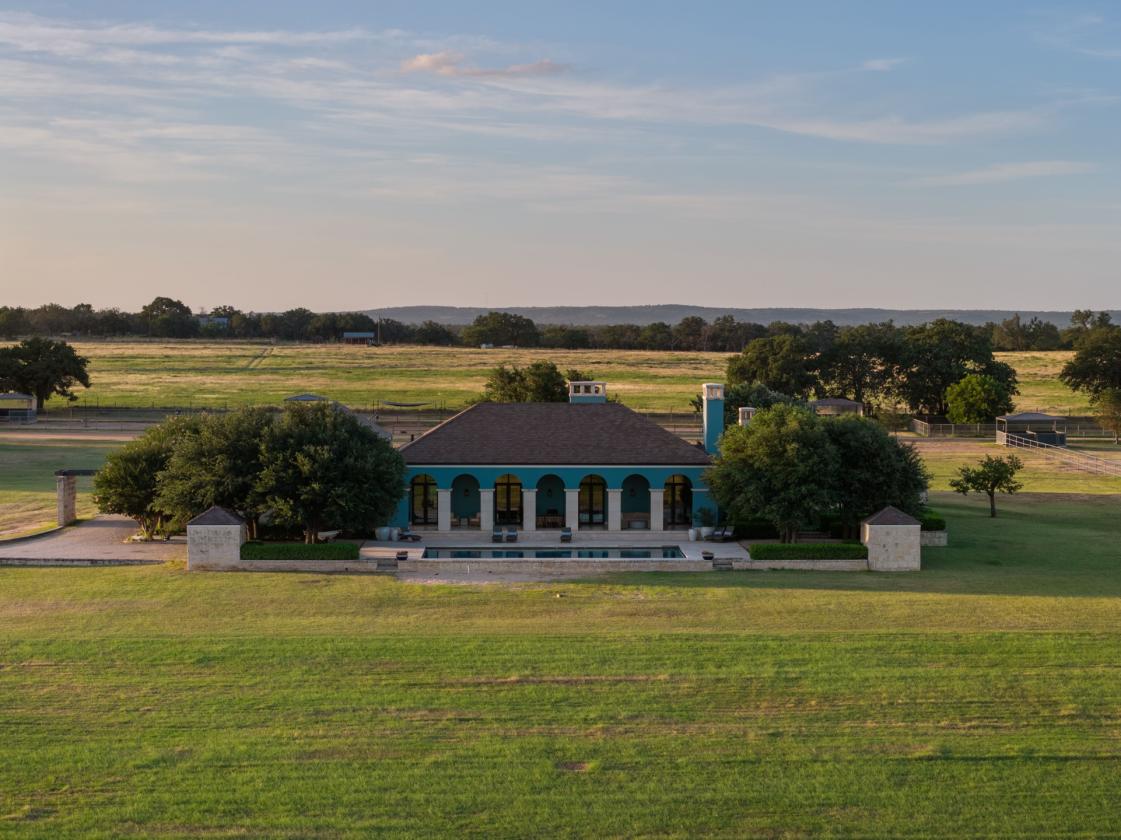 Luxury Equestrian Estate on 73 Acres - photo 6
