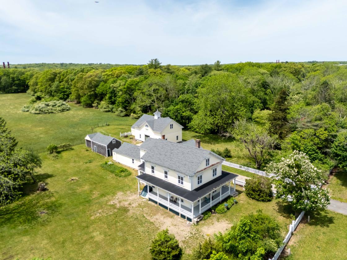 65 Acres Farm House - photo 4