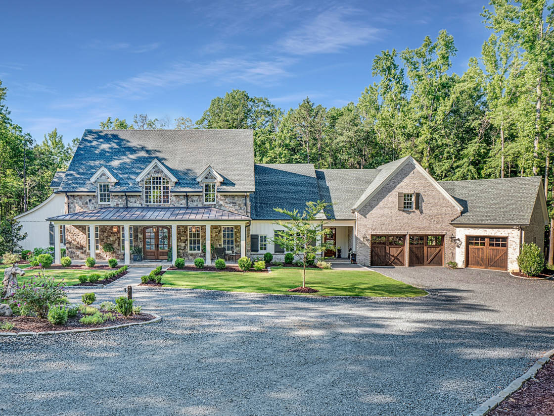 Hose Farms For Sale in York York County, York County South Carolina