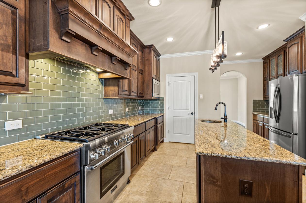 Exceptional Private Acreage Estate - photo 30