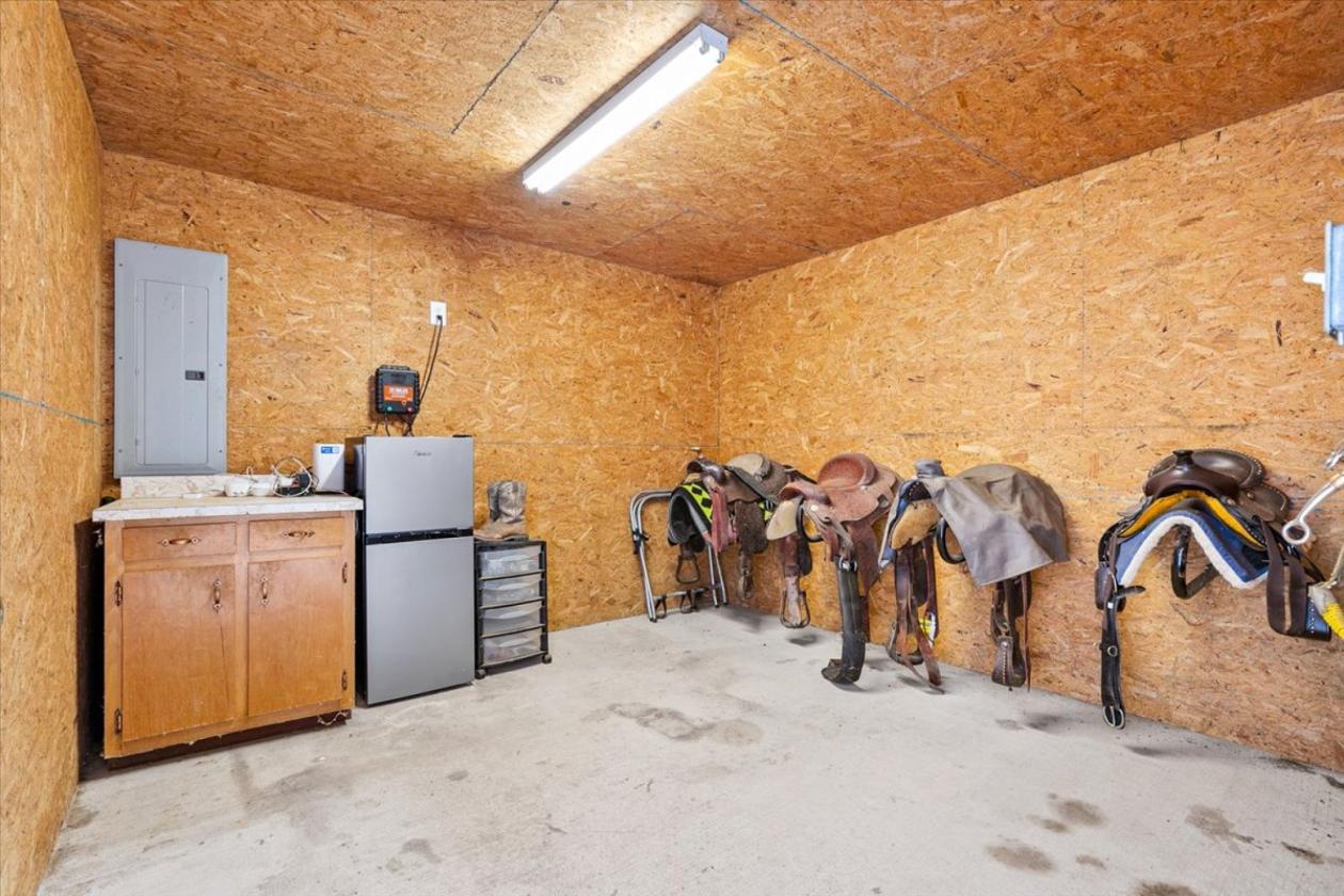 45+ACRE HORSE FARM BETWEEN GREENSBORO & BURLINGTON - photo 8