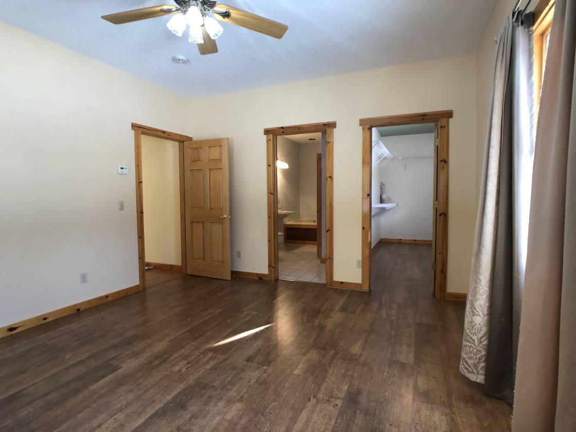 HaywardSpringbrook WI Horse Lovers Dream Priced Right First