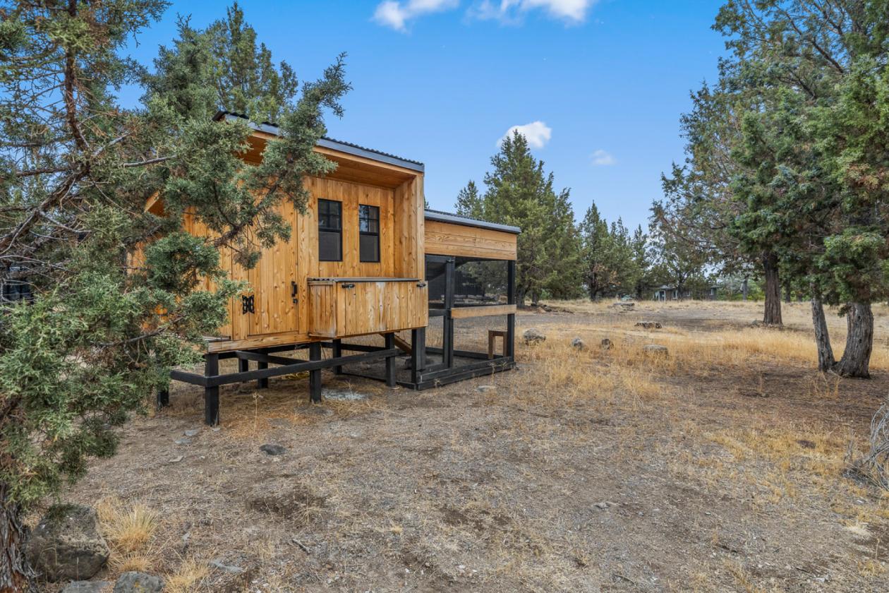 Beautiful Horse Property on 15 Acres - photo 29