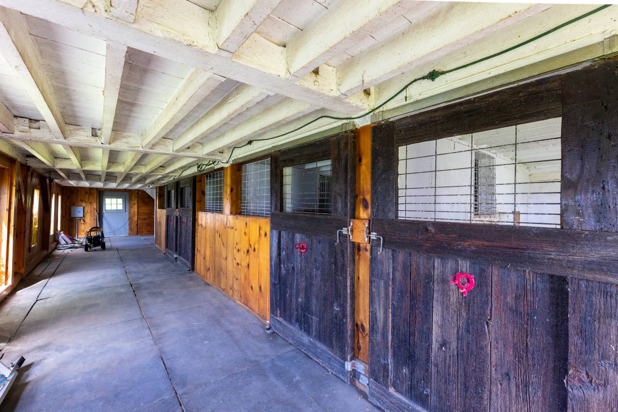 Horse property with antique home - photo 19