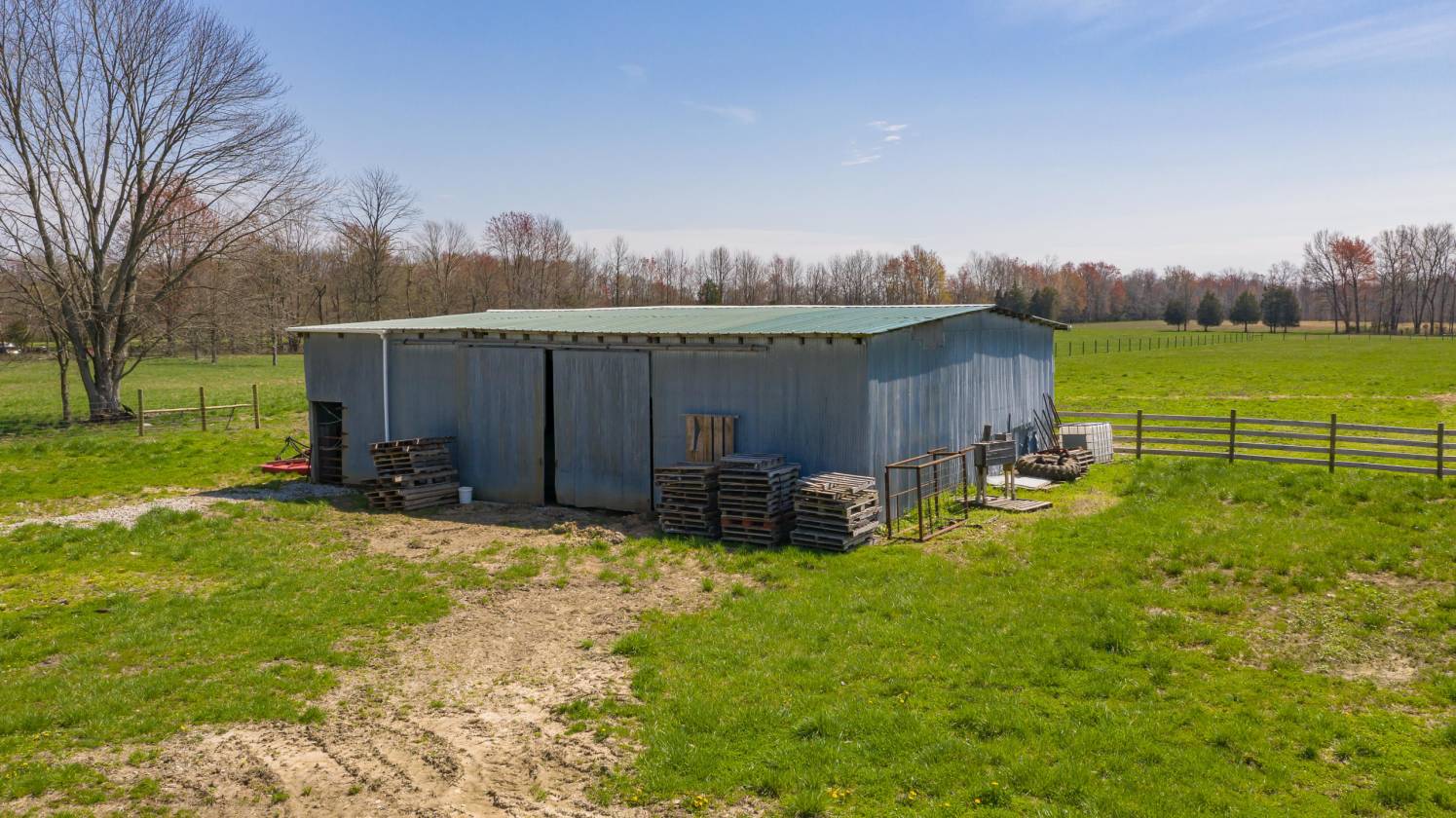 Approx. 56 Acres of scenic view with barn, ponds... Otisco