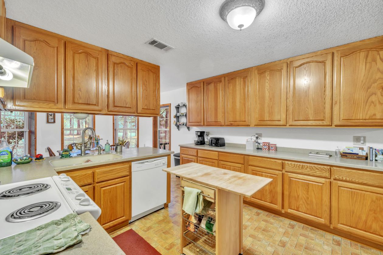 88.95 acres and 3 homes on this secluded property! - photo 13