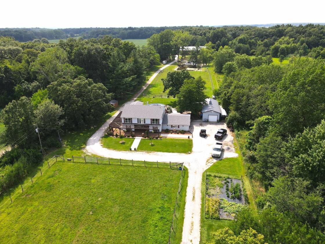 Horse Property for sale.