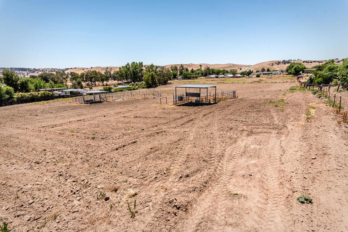 Ideal Horse Property close to riding trails Paso Robles, San Luis