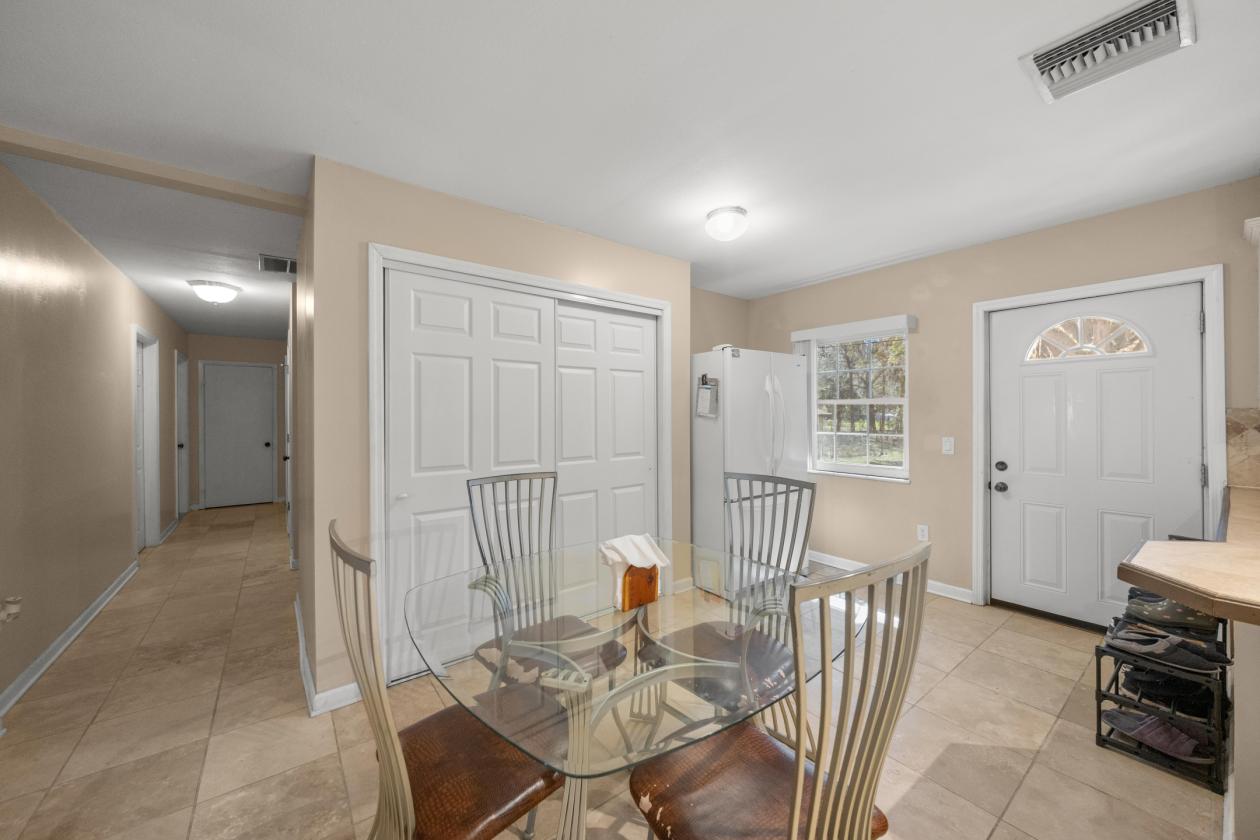 3 Acres close to Town - photo 8