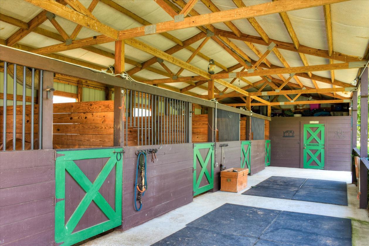 Aiken Farm |30 Acres, 16 Stalls, Home, Pool, View - photo 16
