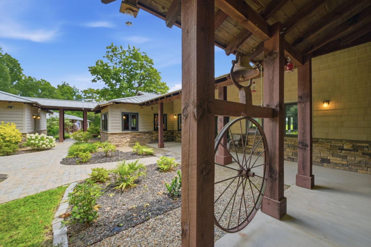 63-Acre Luxury Equestrian Estate - photo 5