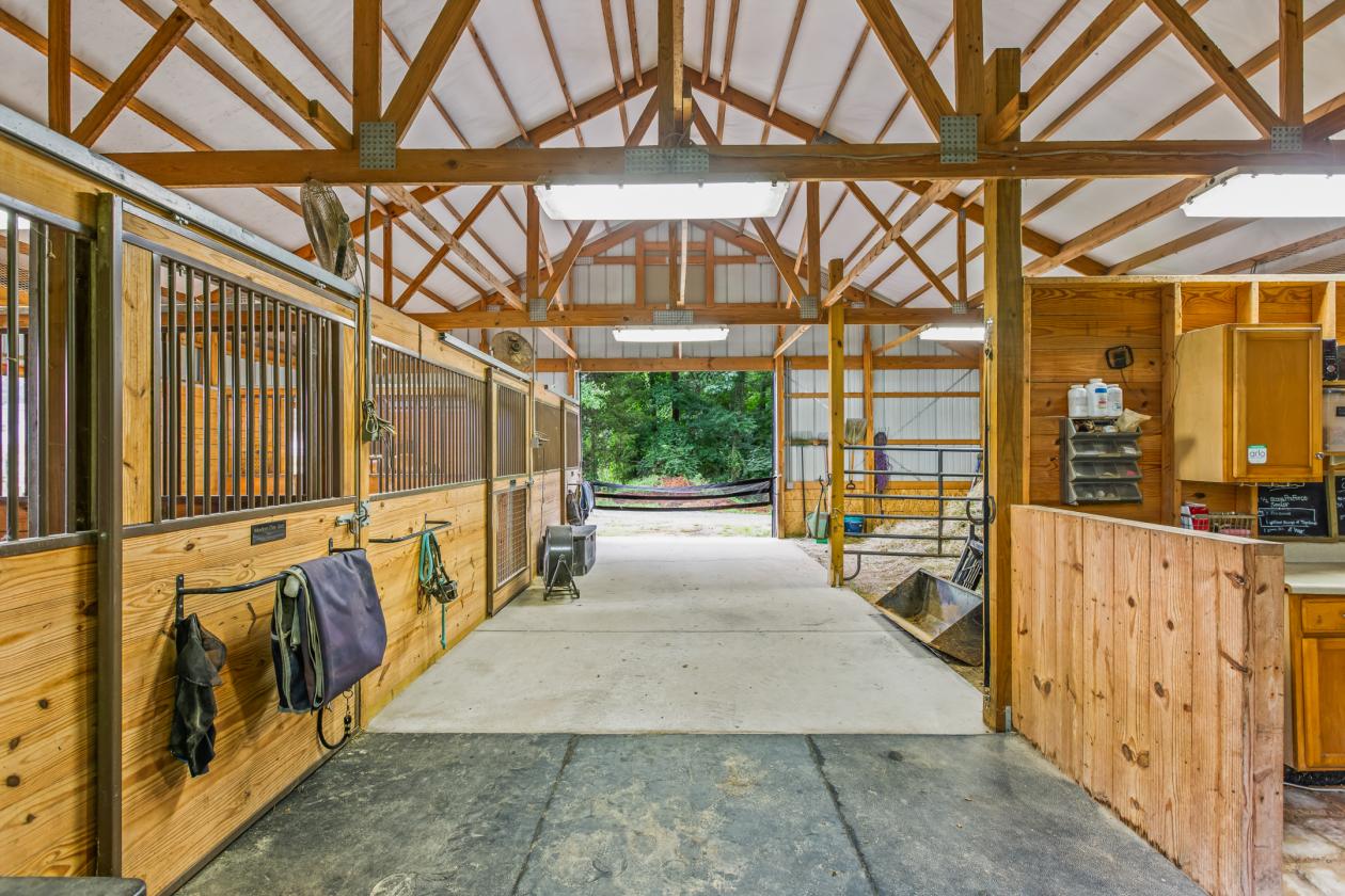 Beautiful mini-farm on 8.46+/- private acres - photo 15