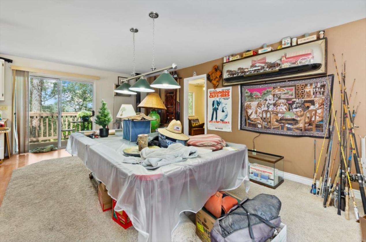 Beautiful Country home for the family on 5+ AC - photo 25