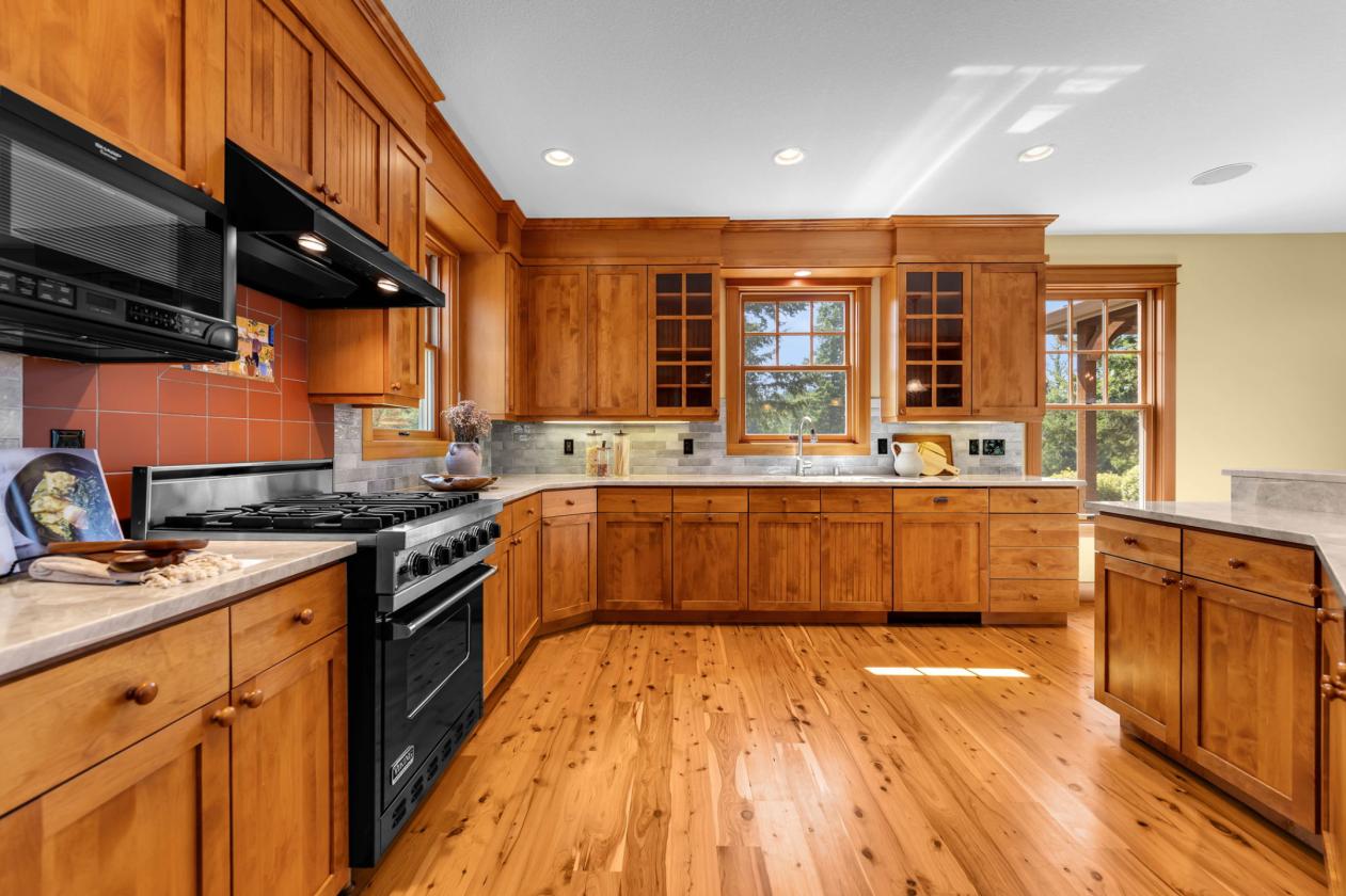 Custom Build with 2 Stall Barn w/ Miles of Trails - photo 8
