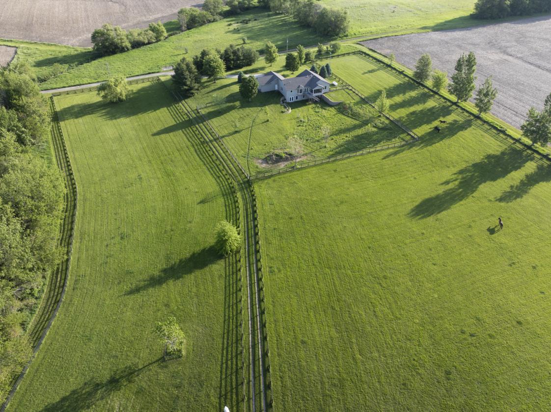 39.18± ACRES WITH PREMIER EQUESTRIAN FACILITIES - photo 12