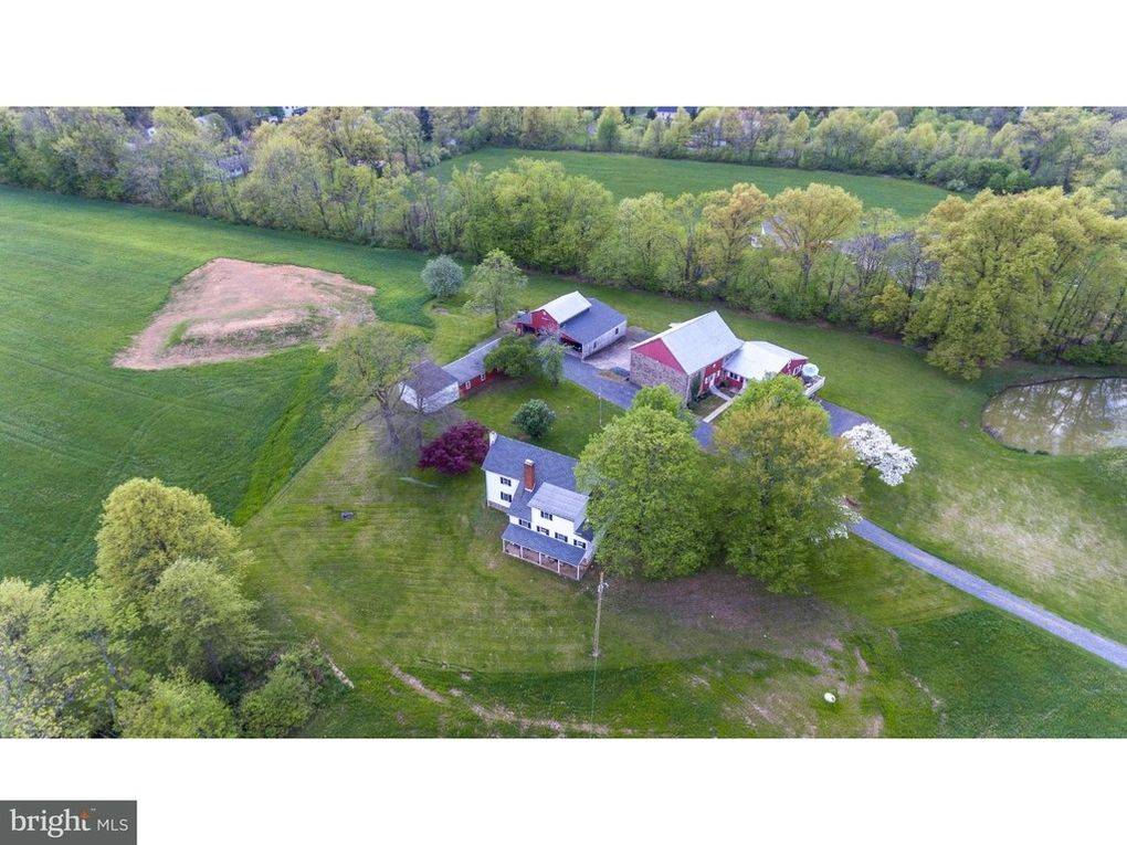 Picturesque 30 Acre Farm in Bucks County Quakertown, Bucks County