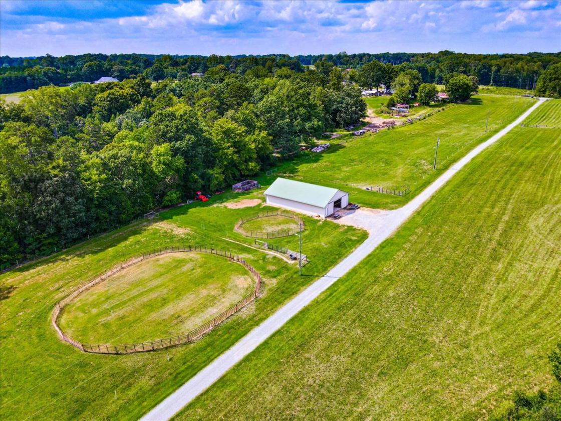45+ACRE HORSE FARM BETWEEN GREENSBORO & BURLINGTON - photo 9