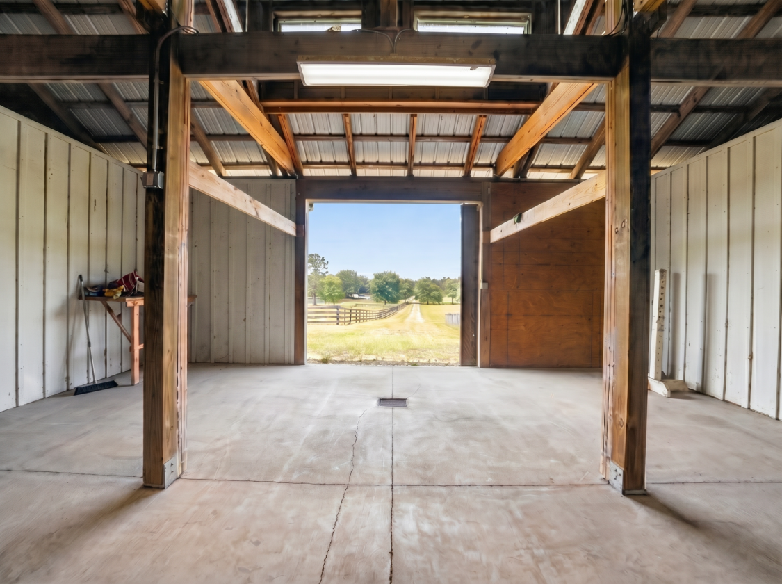 6.28-Acre Horse Farm in Shaw Farms - photo 27