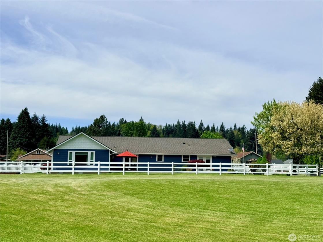 Scenic 3.79-acre horse property w/ high-bank - photo 19