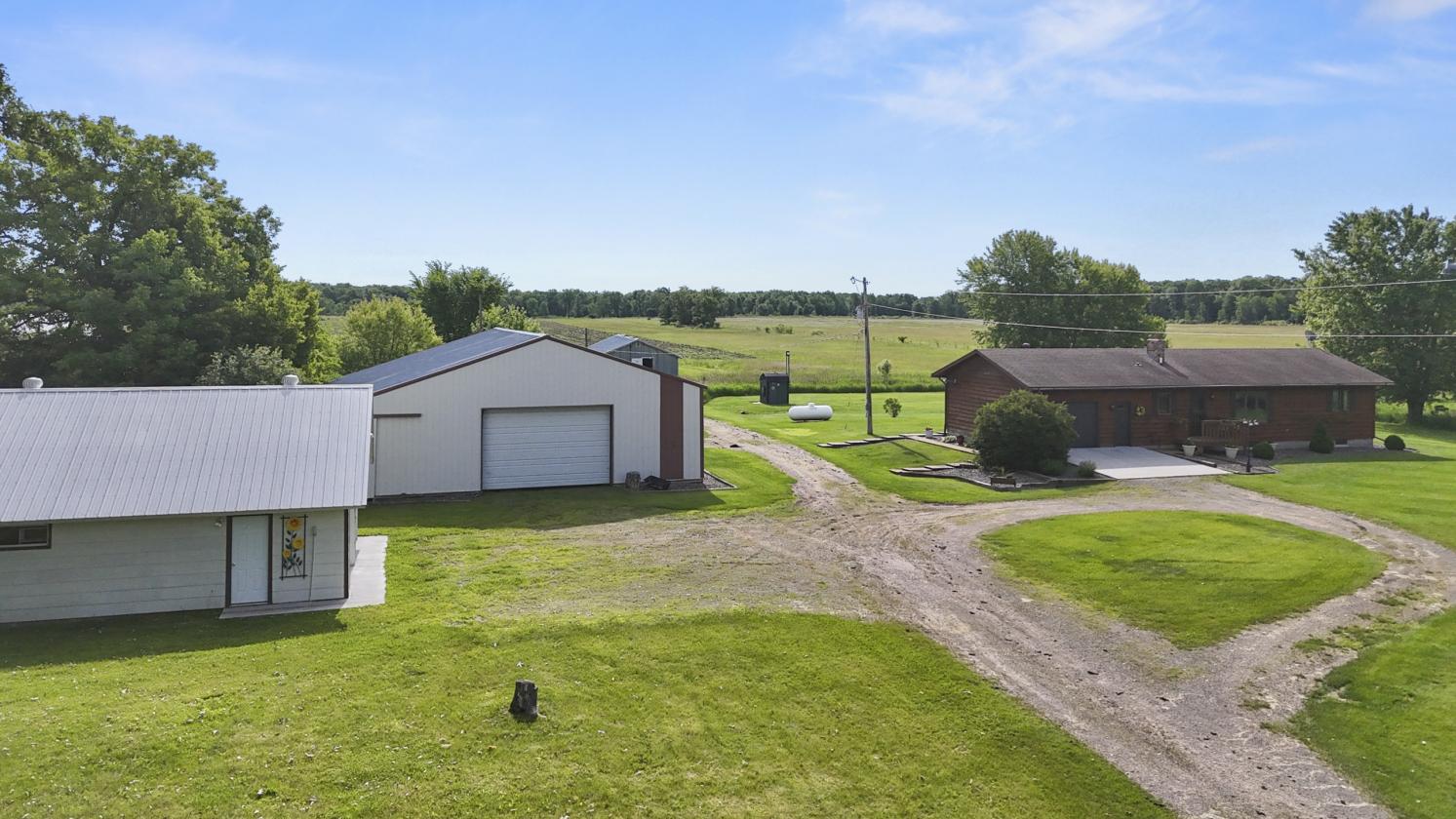 237 Acres!!! - photo 3
