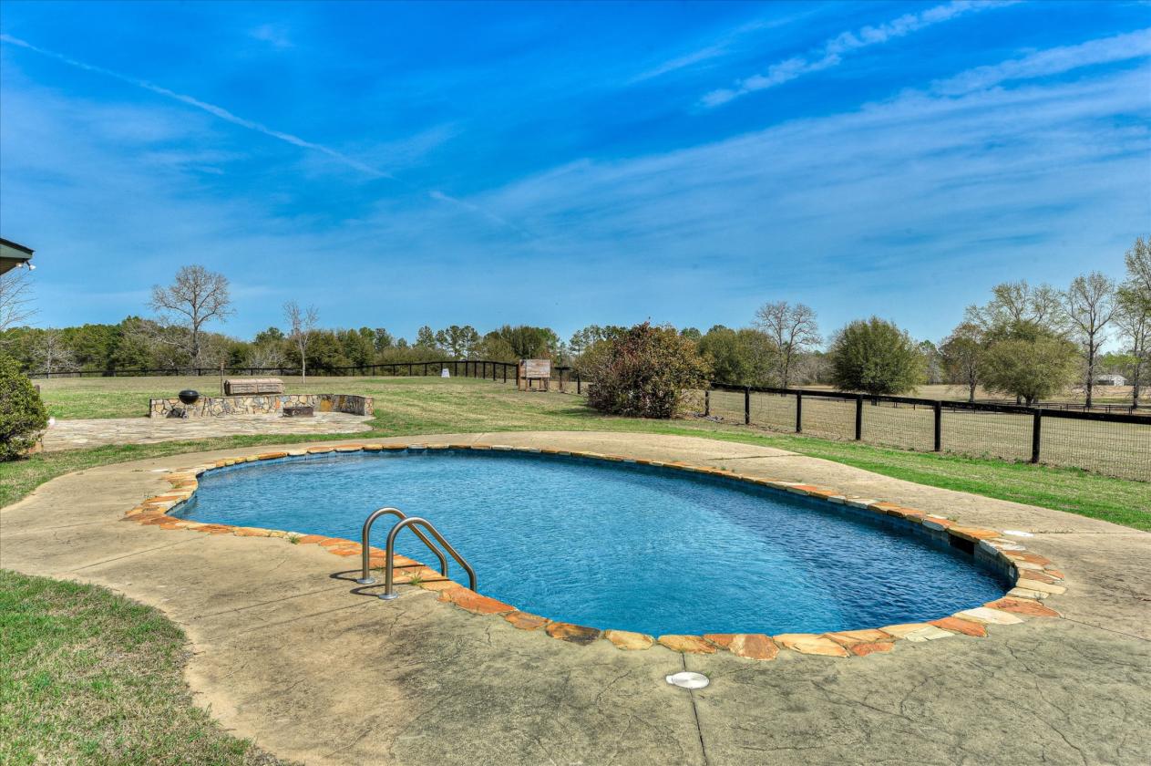 Aiken Farm |30 Acres, 16 Stalls, Home, Pool, View - photo 12