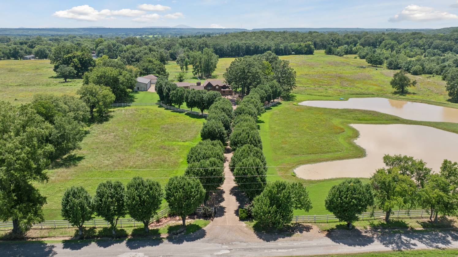 Horse Property for sale.