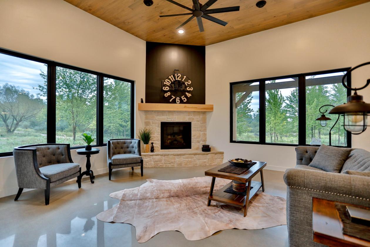Luxury Property With Horse Potential - photo 19