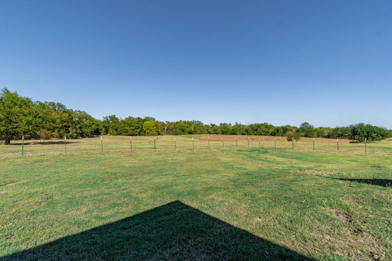 Horse Property for sale.