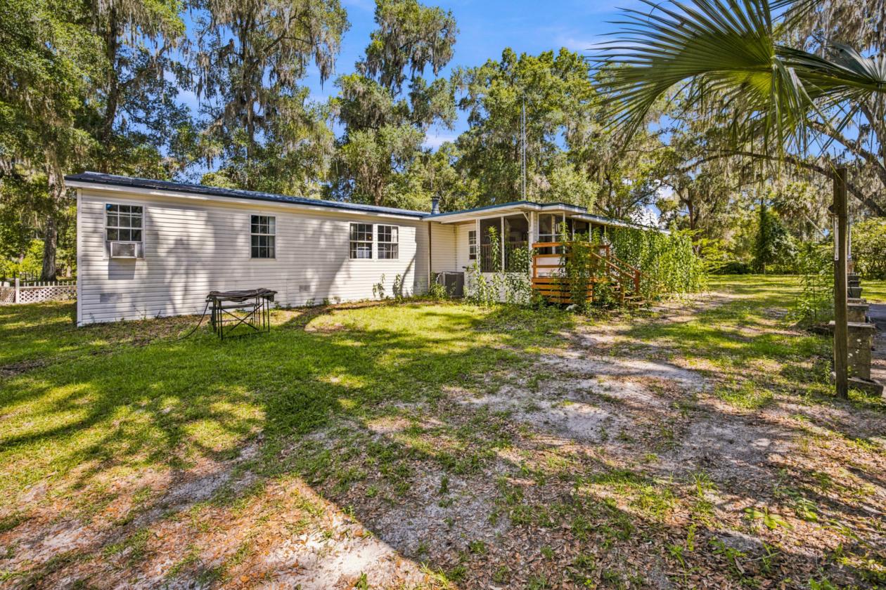 Horse-Ready Anthony Mini Farm — 4.31 Fenced Acres - photo 2