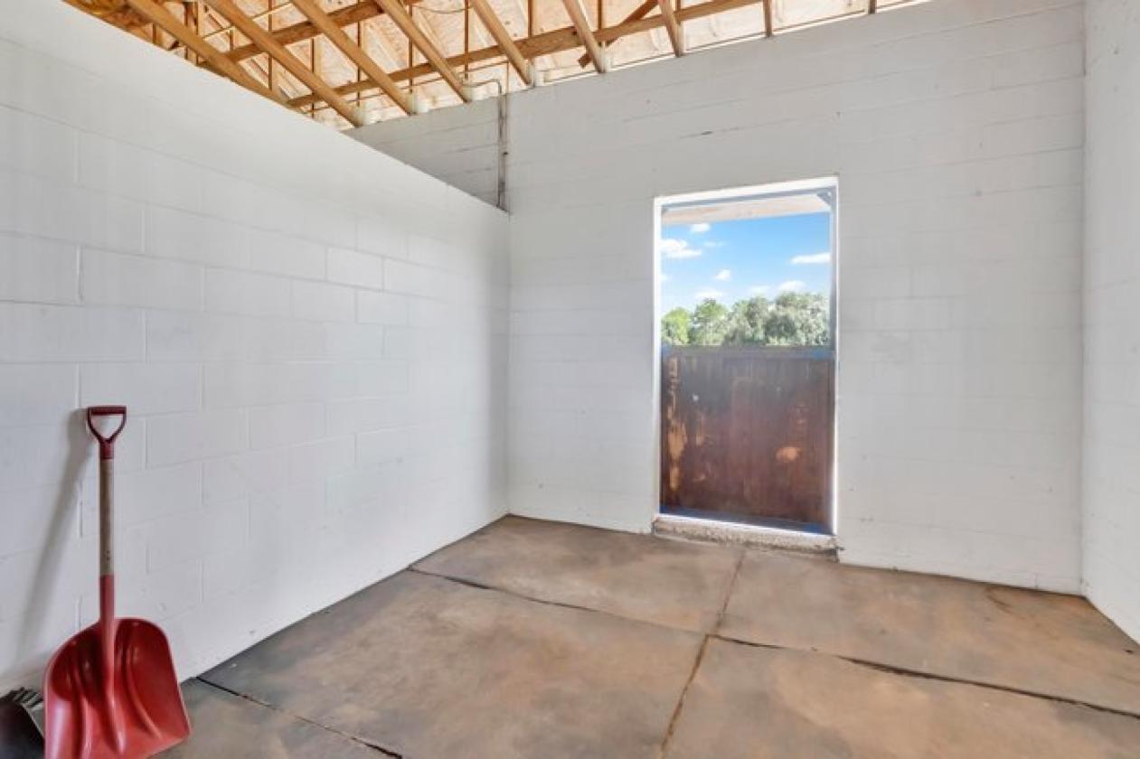 Elite 38.89-Acre Equestrian Estate, Central FL - photo 18