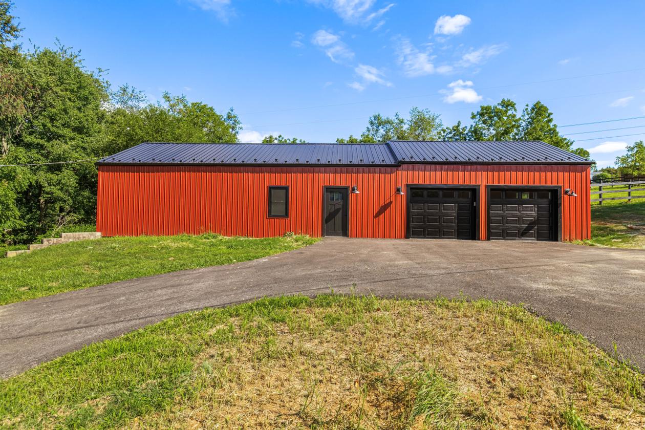 Thistle Hill Farm | 16+ Acres of Equestrian Living - photo 25