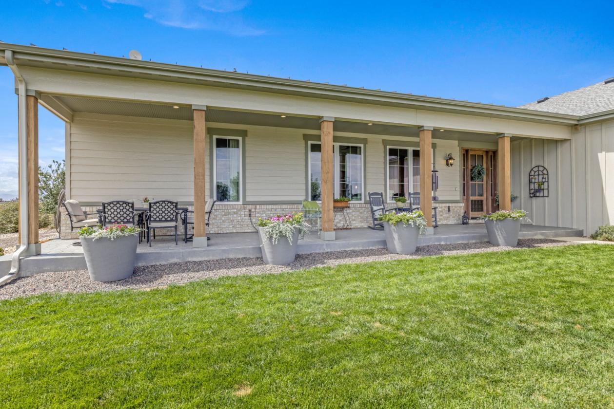 35 Acres with Two Homes & 8 Acre Lake - photo 5
