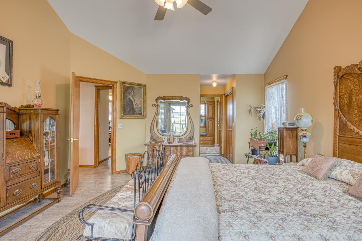 Everything you want in SW Missouri - photo 7