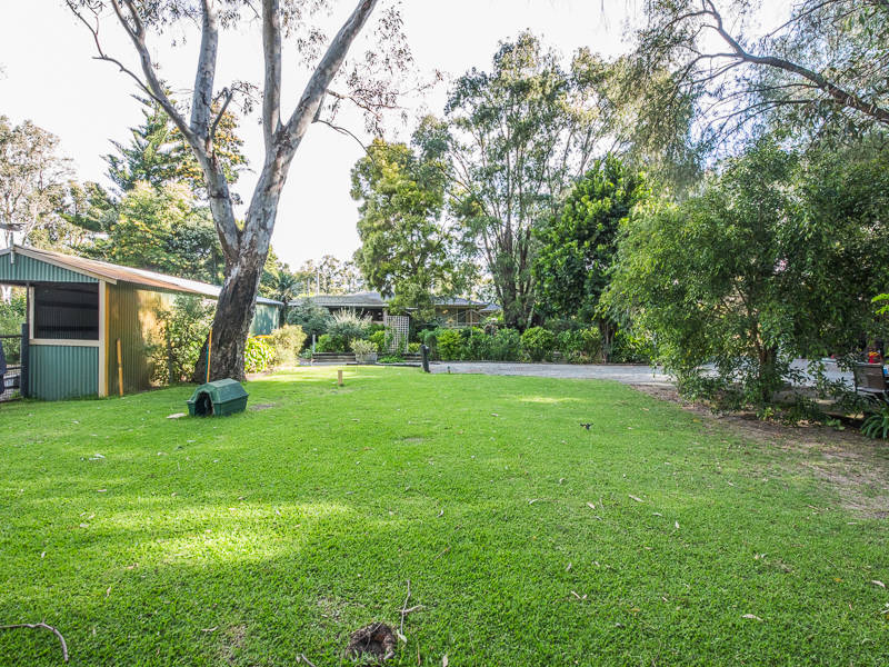 TRUE LIFESTYLE PROPERTY Millendon, Perth County, Western Australia