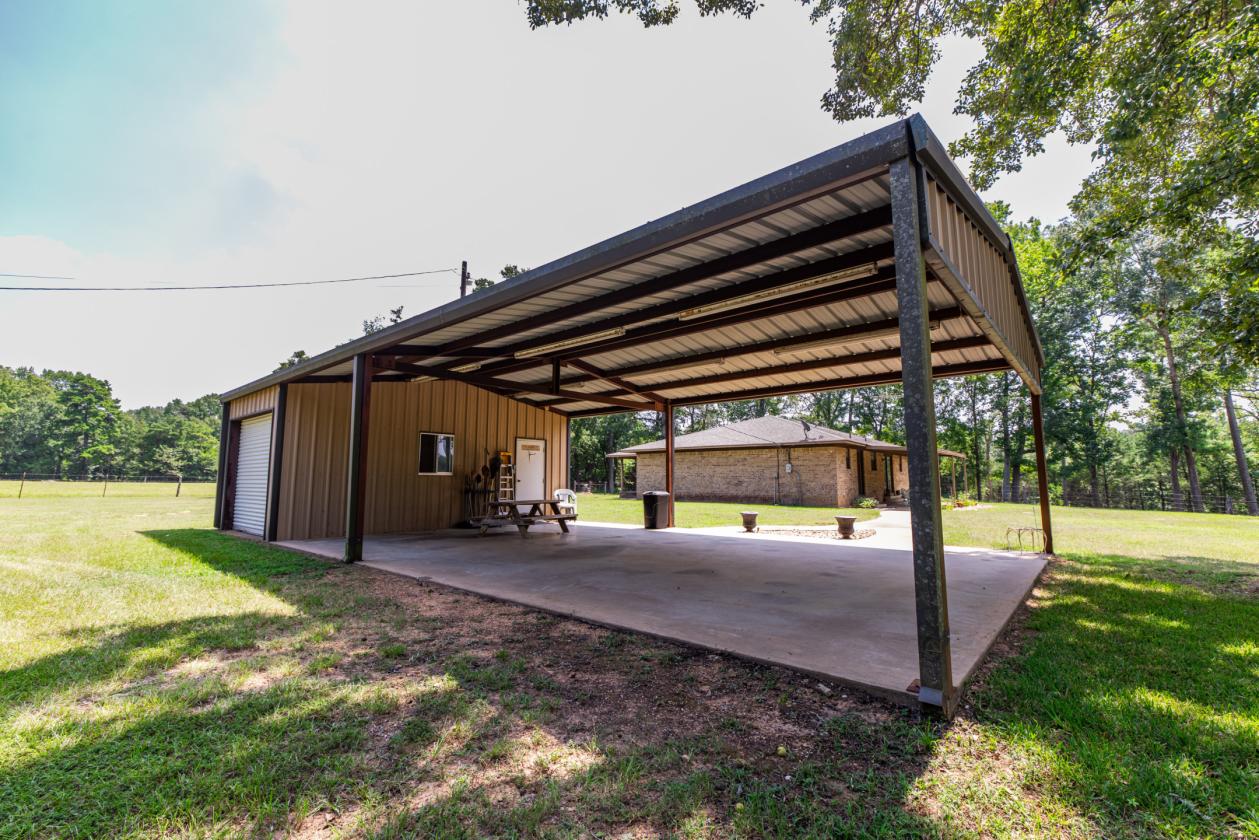Exceptional 52-Acre Working Cattle Ranch - photo 28