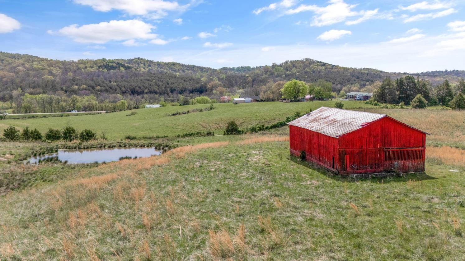 Beautiful acreage with 57 acres - photo 1