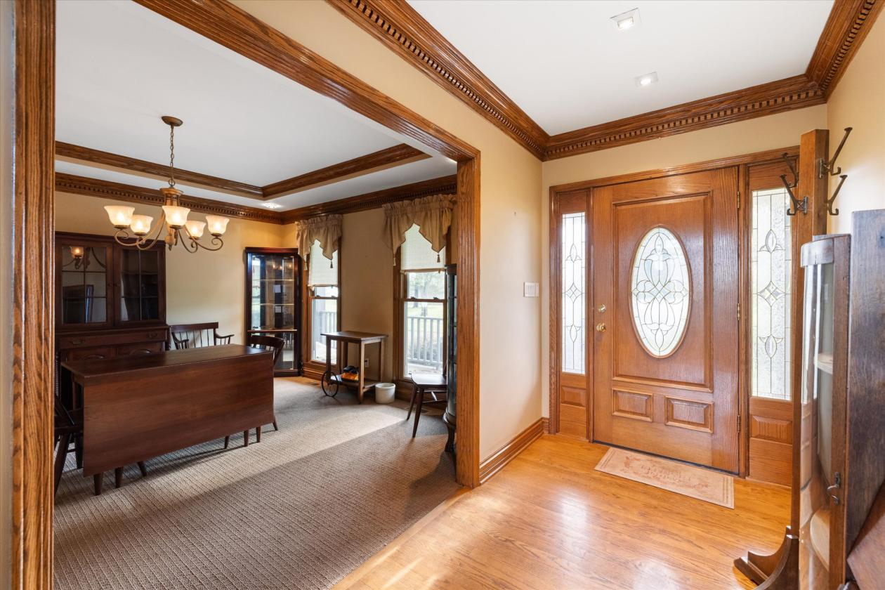 Turn-Key Equestrian Estate With Indoor Arena - photo 10