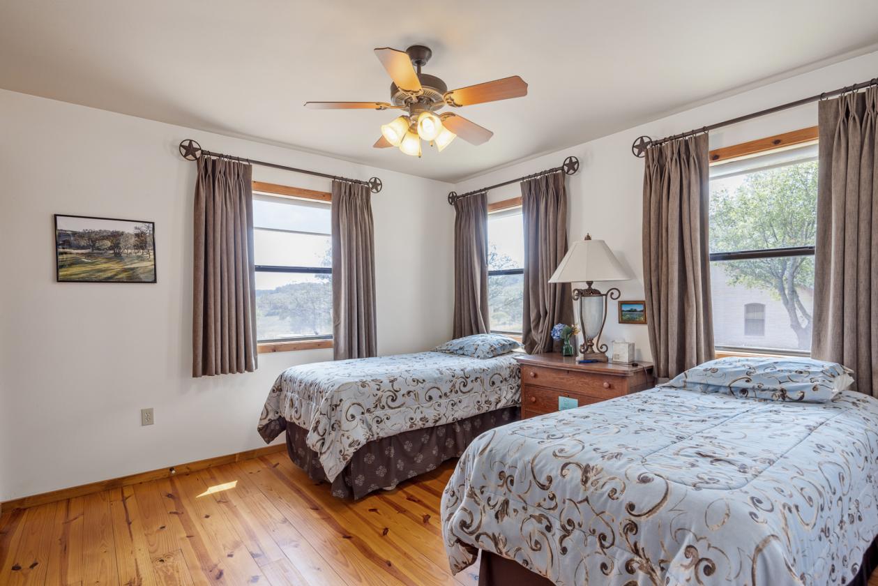 Grand View Ranch - photo 15