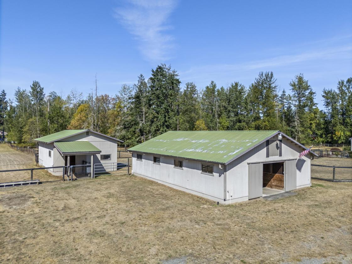 Endless Opportunities on over 5.5 acres - photo 5