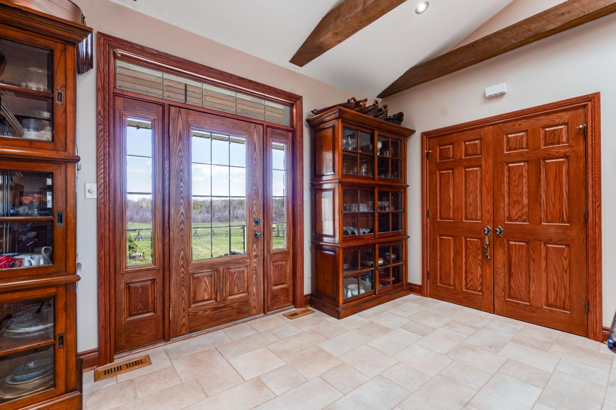 LUXURIOUS 195 ACRE EQUESTRIAN ESTATE - photo 12