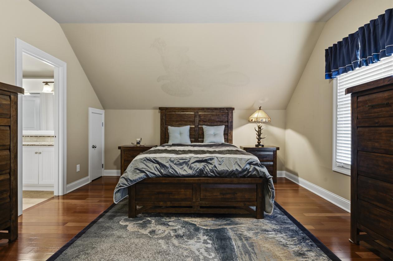 Peaceful Equestrian Estate with Dream Barn - photo 20