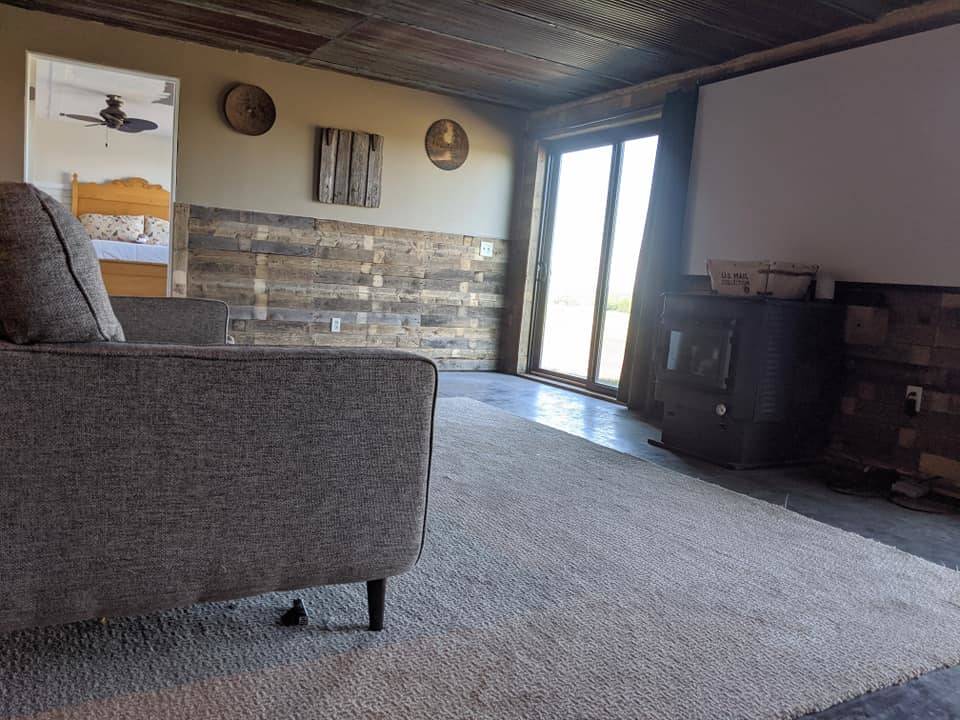 Custom built home on bluffs overlooking BIg Stone Lake with... Big Stone City, Roberts County