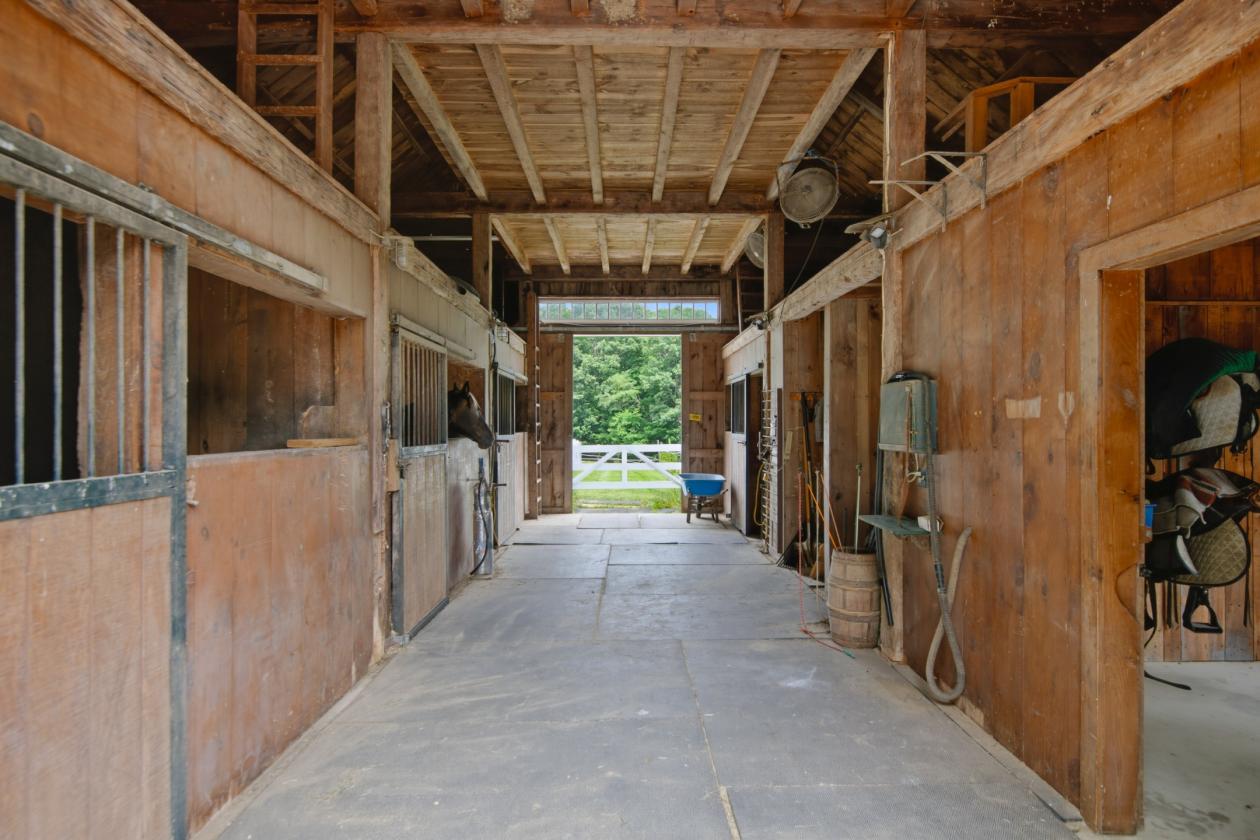 Rare New England Country Estate - photo 8